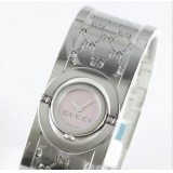 グッチYA112513コピー