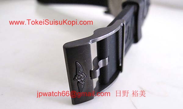 (BREITLING)腕時計ブライトリング 人気 コピー スーパーアベンジャーブラックスティール A337B30DPB