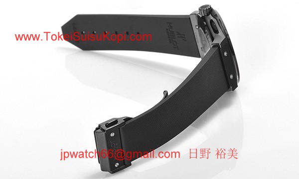 (HUBLOT)ウブロ ブランドコピー クラシック フュージョン ブラックマジック セラミック４２ｍｍ 542.CM.1770.RX