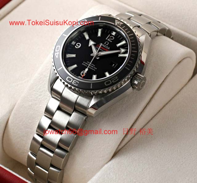 OMEGAオメガ シーマスタープロフェッショナル プラネットオーシャン 232.30.38.20.01.001