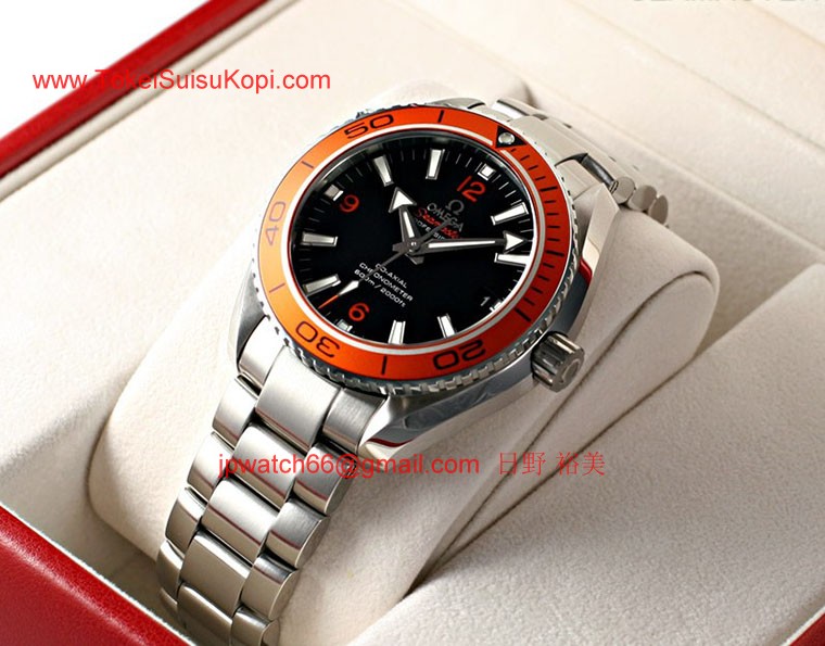 ブランド時計オメガ 人気 シーマスター プラネットオーシャン 232.30.42.21.01.002