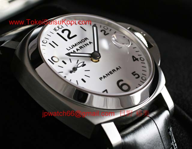 PANERAIパネライ ルミノールスーパー時計コピーマリーナ ホワイトダイアル PAM00049