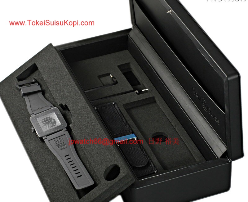 (Bell&Ross)ベル&ロス 偽物時計 アヴィエーション タイプアヴィエーションカーボン BR03-88