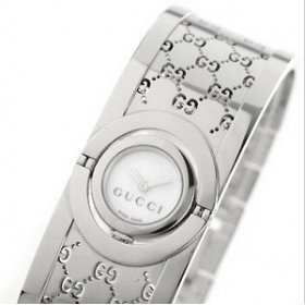 YA112510スーパーコピー