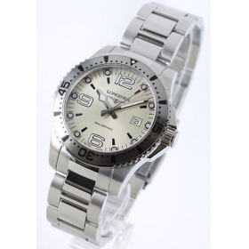 L3.640.4.76.6スーパーコピー